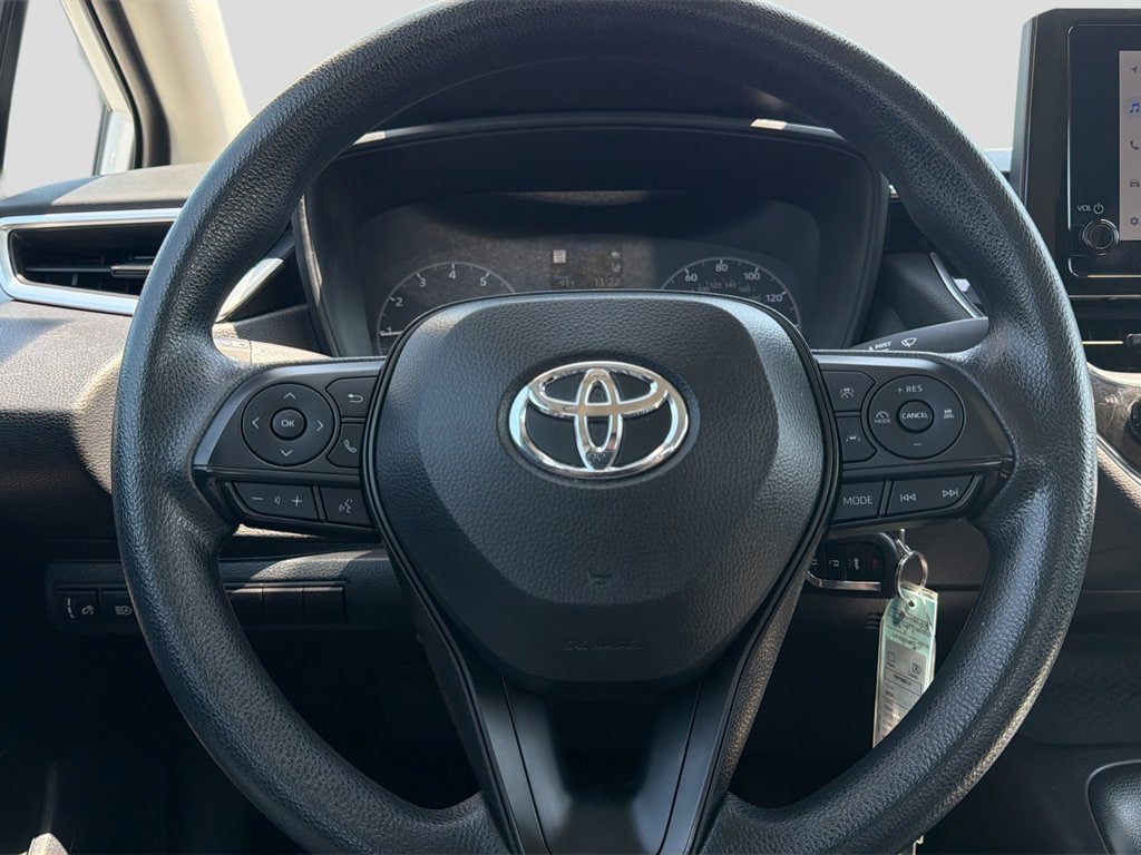Used 2024 Toyota Corolla LE FWD image 21