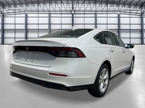 New 2026 Honda Accord LX image 6