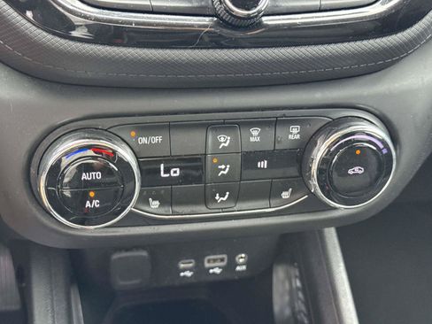 Used 2022 Chevrolet TrailBlazer LT w/ Convenience Package AWD/4WD image 26