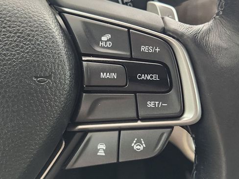 Used 2019 Honda Accord Touring image 28