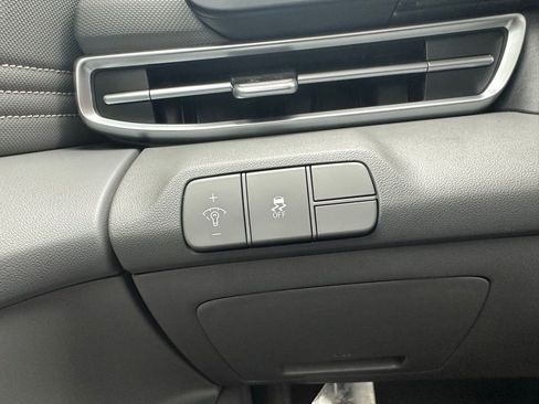 New 2026 Hyundai Elantra Sport image 12