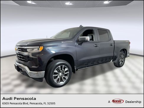 Used 2022 Chevrolet Silverado 1500 LT image 1