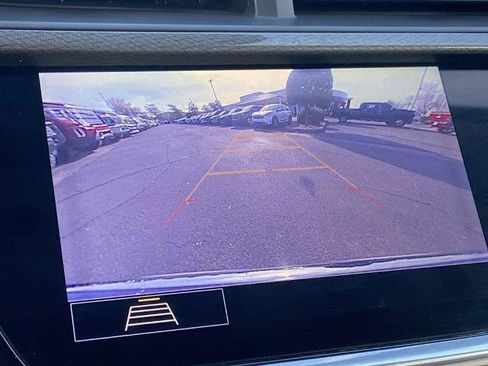 Used 2020 Buick Encore GX Essence w/ Experience Buick Package image 11