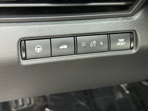 Used 2020 Nissan Altima 2.5 SV FWD image 29