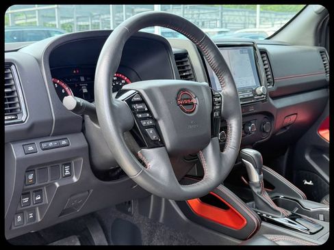 Used 2024 Nissan Frontier PRO-4X w/ Pro Premium Package AWD/4WD image 18