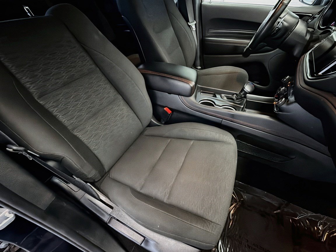 Used 2025 Dodge Durango GT RWD image 15