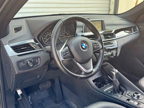 Used 2017 BMW X1 xDrive28i w/ Cold Weather Package AWD/4WD image 12