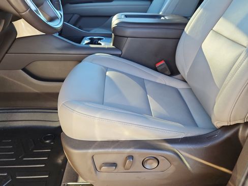 Used 2021 Chevrolet Tahoe Z71 image 10