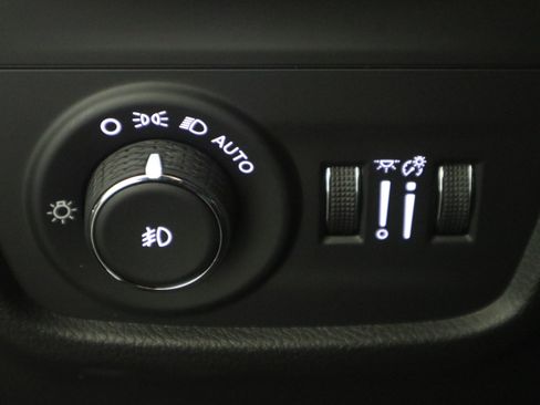 New 2026 Jeep Grand Cherokee Limited AWD/4WD image 32