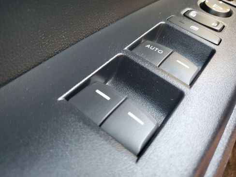 Used 2019 Honda CR-V LX image 31