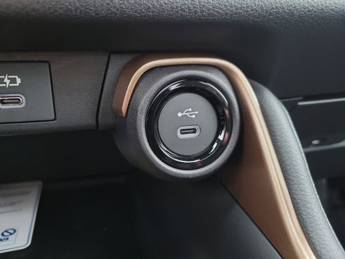 New 2026 Toyota Grand Highlander AWD Hybrid image 40