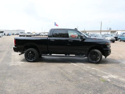 Used 2025 RAM 2500 Big Horn image 6