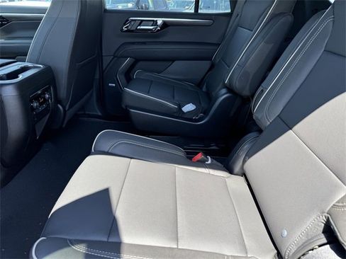 New 2025 Chevrolet Tahoe Premier image 9