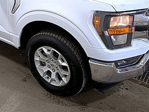 Used 2023 Ford F150 XLT image 4