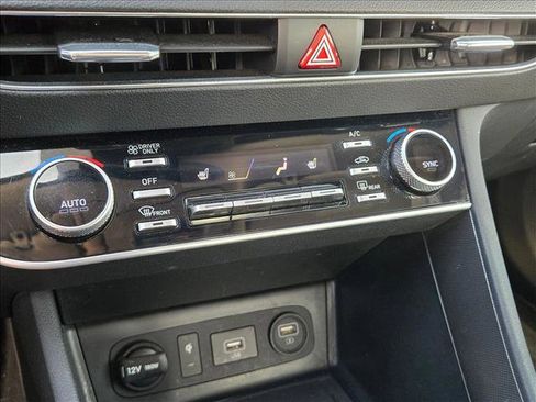 Used 2023 Hyundai Sonata SEL image 18