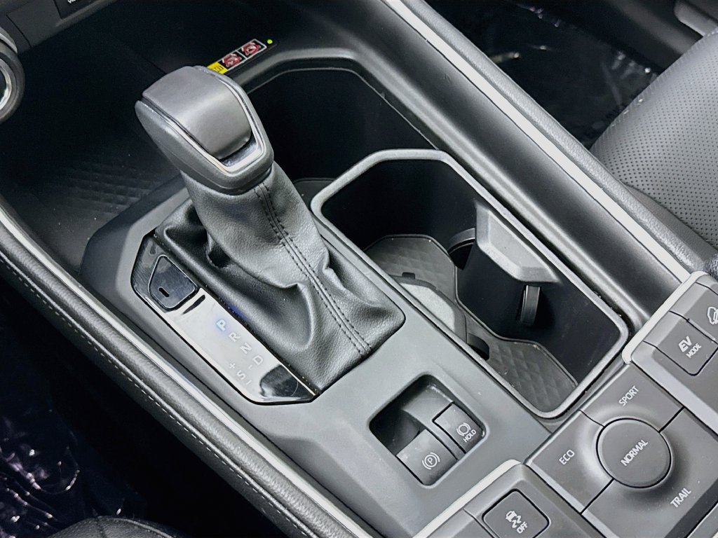 Used 2026 Toyota Grand Highlander AWD Hybrid image 17