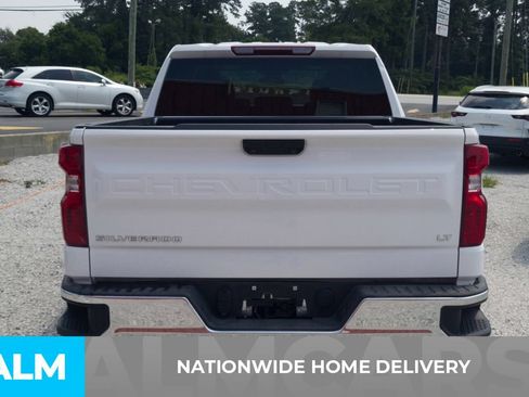 Used 2025 Chevrolet Silverado 1500 LT RWD image 4