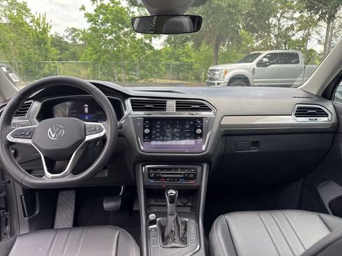 Used 2024 Volkswagen Tiguan Wolfsburg Edition FWD image 16
