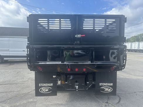 New 2025 Ford F550 4x4 Regular Cab Super Duty image 6