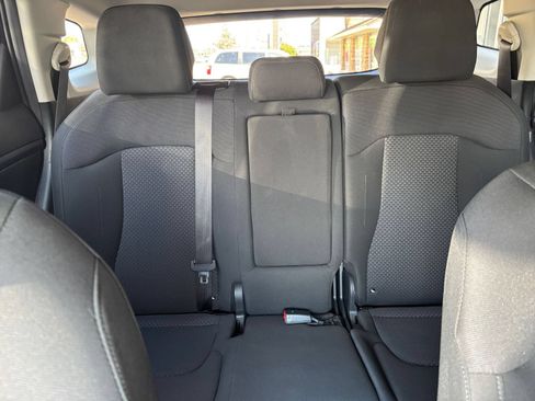 Used 2026 Kia Sportage LX FWD image 37