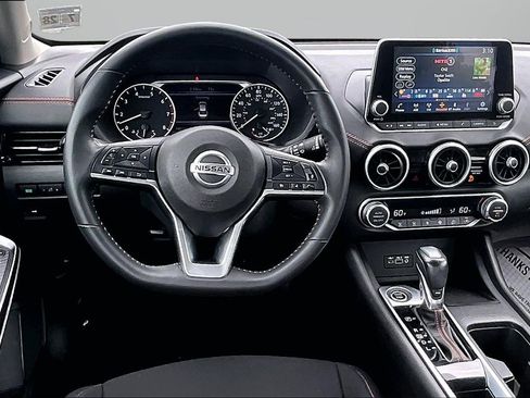 Used 2023 Nissan Sentra SR w/ Midnight Edition Package FWD image 4