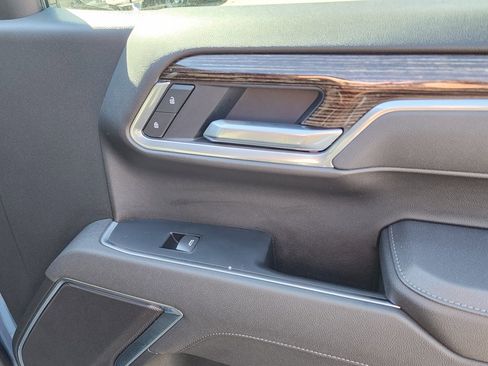 New 2026 GMC Sierra 1500 Elevation w/ LPO, Elevation Black Package image 37