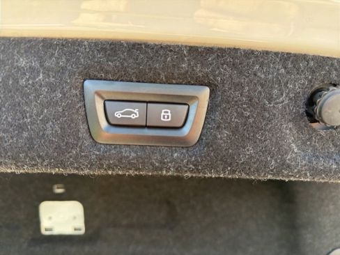 Certified 2023 BMW 540i w/ Convenience Package image 4