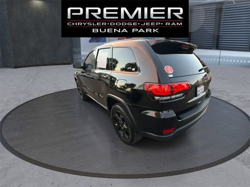 Certified 2021 Jeep Grand Cherokee Freedom Edition image 6