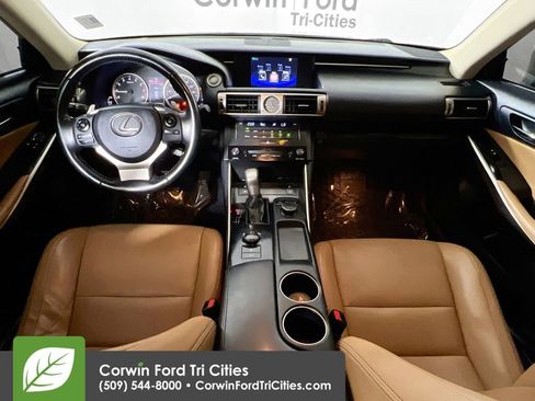 Used 2014 Lexus IS 250 AWD image 7