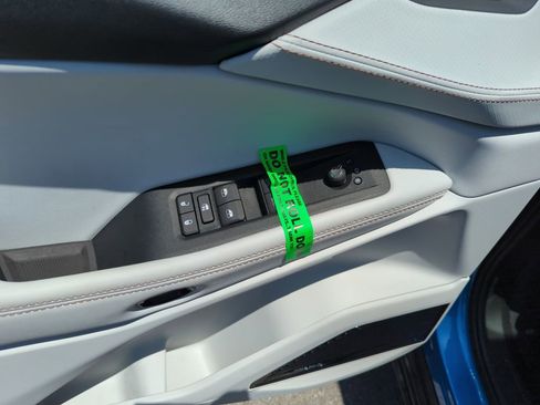 New 2026 Jeep Cherokee Overland w/ Advanced Pro Tech Group AWD/4WD image 19