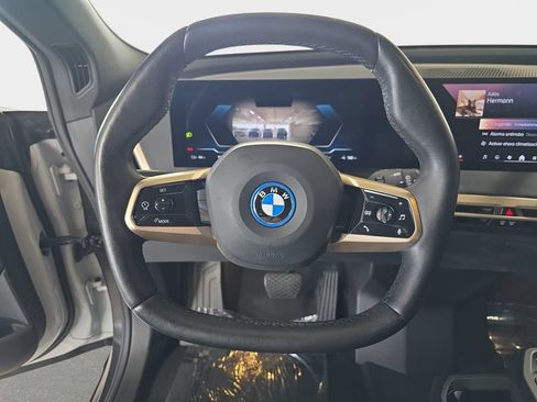 Used 2024 BMW iX xDrive50 w/ Premium Package AWD/4WD image 19