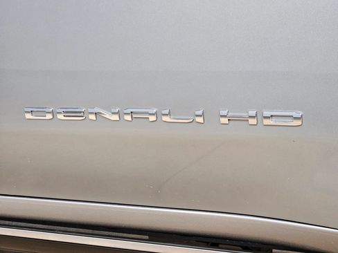 Used 2025 GMC Sierra 2500 Denali Ultimate AWD/4WD image 41