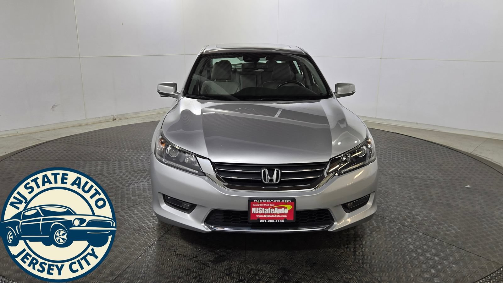 Used 2015 Honda Accord EX-L image 2