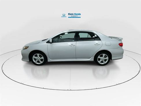 Used 2013 Toyota Corolla S image 7