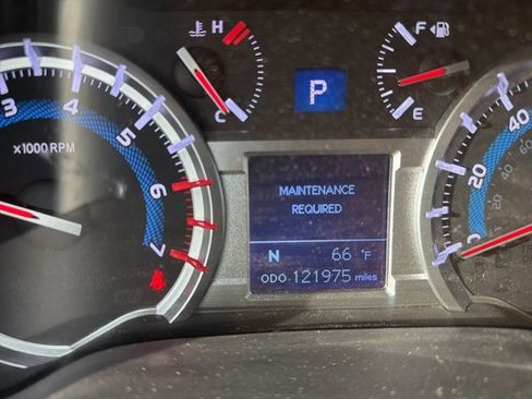 Certified 2016 Toyota 4Runner SR5 image 21