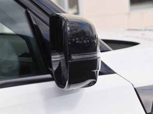 New 2026 INFINITI QX80 4WD w/ Sport Exterior Package image 28