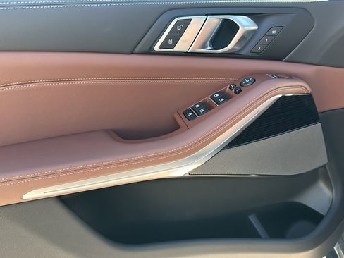 New 2026 BMW X5 xDrive40i w/ M Sport Package image 13