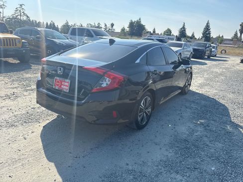 Used 2016 Honda Civic EX-T image 6
