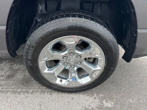 Used 2019 RAM 1500 Big Horn AWD/4WD image 13