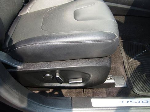 Certified 2019 Ford Fusion Titanium FWD image 11