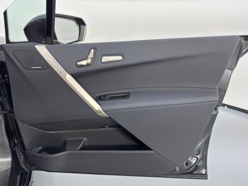 Used 2022 BMW iX xDrive50 w/ Premium Package image 46