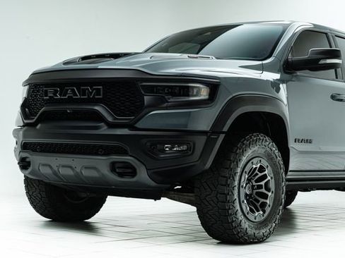 Used 2021 RAM 1500 TRX w/ TRX Lanuch Edition image 11