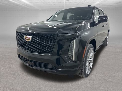 New 2026 Cadillac Escalade ESV Sport w/ Touring Package image 5