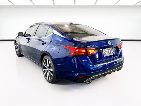 Used 2022 Nissan Altima 2.5 SR FWD image 6