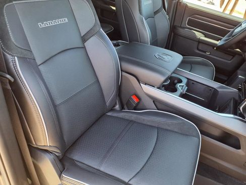New 2025 RAM 3500 Laramie AWD/4WD image 7