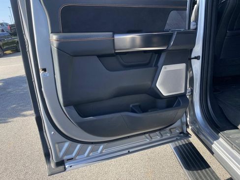 Certified 2022 Ford F150 Platinum w/ Equipment Group 701A High AWD/4WD image 14