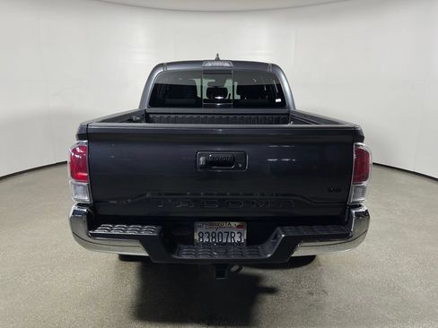 Certified 2023 Toyota Tacoma TRD Off-Road AWD/4WD image 4