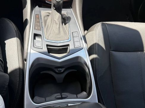 Used 2015 Cadillac SRX Performance w/ Driver Awareness Package FWD image 13