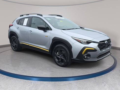 Used 2025 Subaru Crosstrek 2.5i Sport w/ Crosstrek Mirror Package AWD/4WD image 3