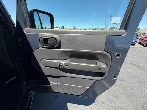 Used 2008 Jeep Wrangler Rubicon w/ PWR Convenience Group AWD/4WD image 14